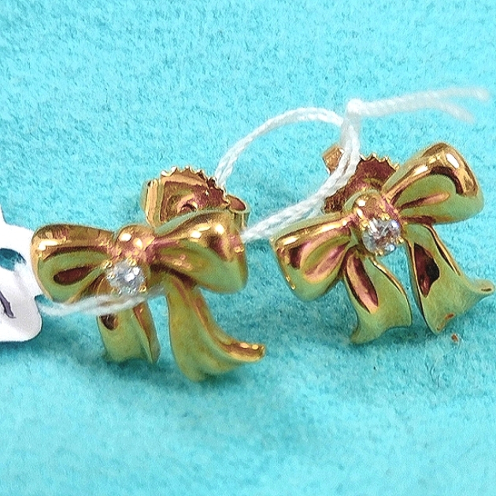 18K Tiffany & Co. Diamond Bow Earrings Gorgeous 🎁 🛍️ - Picture 4 of 10